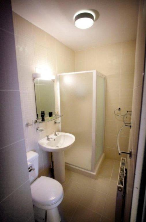 Hawthorn Hotel Radcliffe Room photo